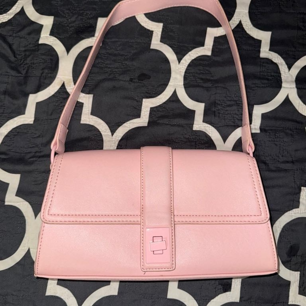 Elegant Pink Shoulder Bag